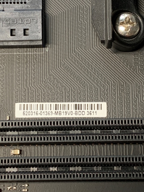 Photo 1 of *** COVER TO CPU IS BROKEN***
Asus ROG Strix B550-F Gaming WiFi II AMD AM4 (3rd Gen Ryzen) ATX Gaming Motherboard (PCIe 4.0,WiFi 6E, 2.5Gb LAN, BIOS Flashback, HDMI 2.1, Addressable Gen 2 RGB Header and Aura Sync)