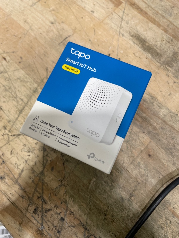 Photo 1 of **FACTORY SEALED** Tapo Smart Hub with Built-in Chime, REQUIRES 2.4GHz Wi-Fi, Reliable Long-Range Connections with Tapo Sensors, Sub-1G Low-Power Wireless protocol, Connect up to 64 smart devices (H100)