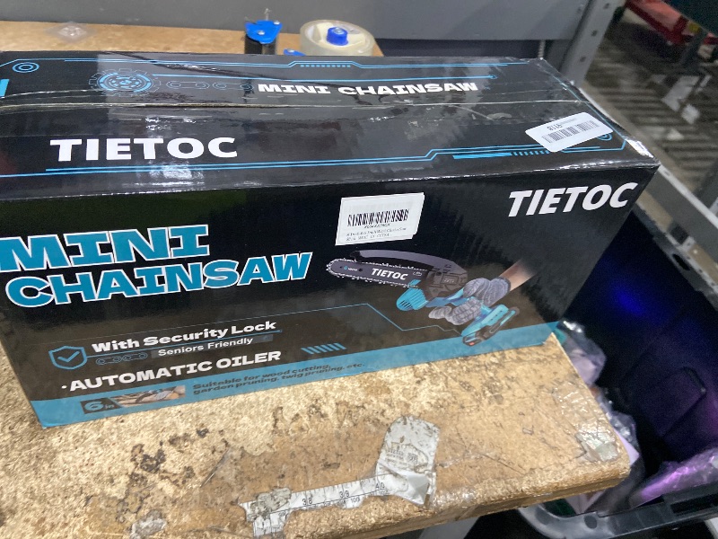 Photo 1 of ***COULD NOT GET TO POWER ON****Mini Chainsaw Cordless, 8 Inch & 6 Inch Portable Electric Chainsaw,Battery Powered Handheld Power Chain Saw with 2 Batteries and Auto Oil,Gifts for Father, Dad, Husband, Men