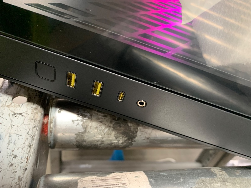 Photo 1 of **missing CPU and RAM components**
ZOTAC MEK Gaming PC Desktop, NVIDIA GeForce RTX 5090 32GB GDDR7, AMD Ryzen 7 9800X3D Up to 5.2GHz, 32GB DDR5, 2TB NVMe SSD, 1200W 80+ Gold PSU, WiFi 7, Windows 11 Pro