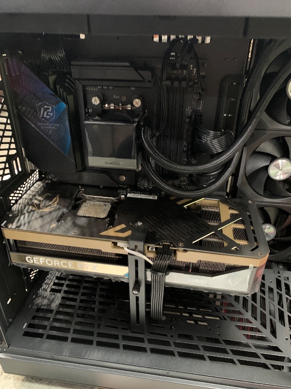Photo 1 of **missing CPU and RAM components**
ZOTAC MEK Gaming PC Desktop, NVIDIA GeForce RTX 5090 32GB GDDR7, AMD Ryzen 7 9800X3D Up to 5.2GHz, 32GB DDR5, 2TB NVMe SSD, 1200W 80+ Gold PSU, WiFi 7, Windows 11 Pro