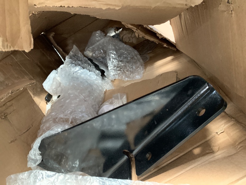 Photo 1 of (part only))CURT Manufacturing 31069 2" Receiver Front Mount Hitch for Chevrolet Silverado/GMC Sierra 1500