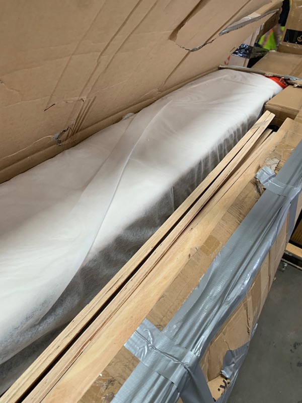 Photo 1 of ***PARTIAL SET MISSING BOX 1 OF 2***
Meridian Furniture DevinBeige-Q Devin Collection Modern | Contemporary Bed with Luxe Linen Textured Fabric, 77" W x 97" D x 45" H, Beige, Queen Bed