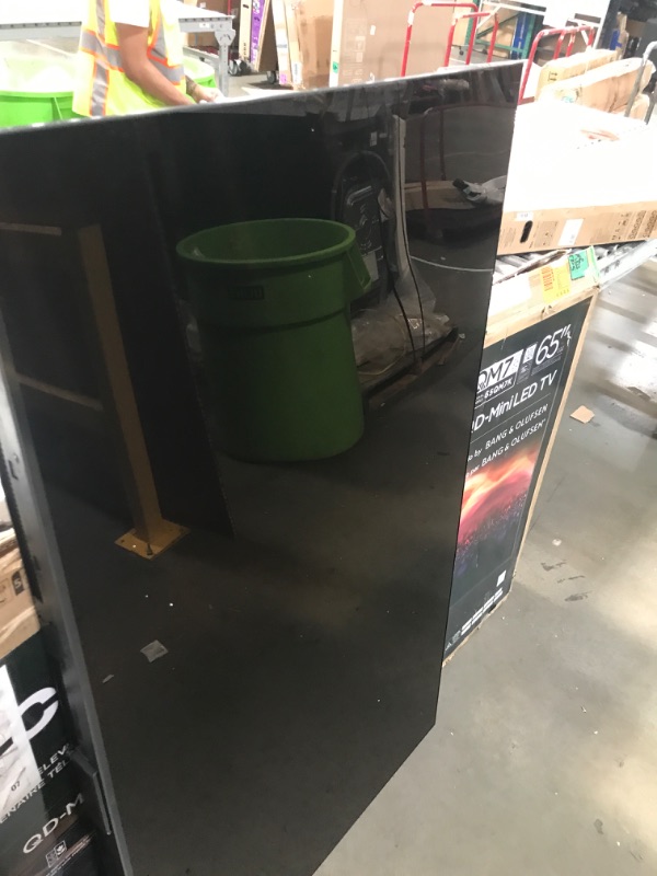 Photo 1 of **Tv is in great shape but wouldn't turn on**
TCL 65 Inch Class QM7K Series | Mini LED QLED 4K HDR | 65QM7K, 2025 Model | 120HZ-144HZ Anti Reflective Screen Smart Google TV Dolby Atmos Onkyo Audio | Voice Remote Alexa Gaming Streaming Television