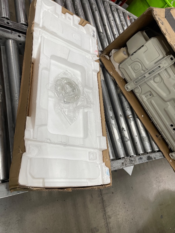 View 3 of **************INCOMPLETE ITEM, THIS IS ONLY THE OUTDOOR UNIT************
12000 BTU Mini Split Air Conditioner with 22 SEER2 Efficiency, Smart Split Unit AC Compatible with Alexa Cooling/Heating Up to 750 Sq.Ft, Inverter Tech Ductless Air Conditioner with 