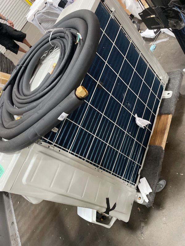 Photo 1 of ****************INCOMPLETE ITEM, THIS IS ONLY THE OUTDOOR PART OF THE UNIT**************GarveeTech 24,000 BTU Mini Split AC/Heating System for Room Up to 1500 Sq.Ft, Energy Star 21 SEER2 Inverter Energy Efficient Ductless Air Conditioner, Heat Pump, Insta