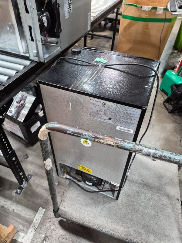 View 2 of **DOESNT POWER ON, PARTS ONLY** Frigidaire mini fridge EFR331-B-BLACK-COM