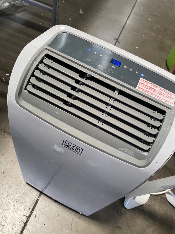 Photo 1 of ***MISSING PARTS***
BLACK+DECKER Portable Air Conditioner, 12,000 BTU Cooling, 9,000 BTU Heating for Rooms up to 550 Sq. Ft., Follow Me Remote, Smart AC Unit, BPACT12HWT, White