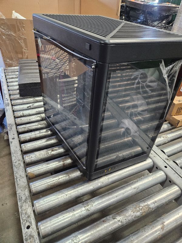 Photo 1 of **FOR PARTS ONLY**ZOTAC MEK Gaming PC Desktop, NVIDIA GeForce RTX 5090 32GB GDDR7, AMD Ryzen 7 9700X Up to 5.5GHz, 32GB DDR5, 2TB NVMe SSD, 1200W 80+ Gold PSU, WiFi 7, Windows 11 Pro