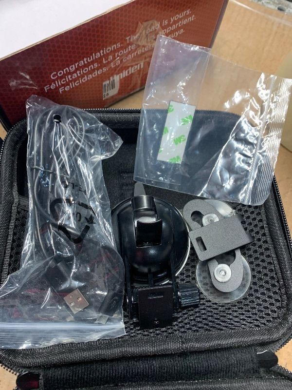 Photo 1 of ***NON FUNCTIONING GPS***UNIDEN R8 Extreme Long-Range Radar/Laser Detector, Dual-Antennas Front & Rear Detection w/Directional Arrows, Built-in GPS w/Real-Time Alerts, Voice Alerts, Red Light Camera and Speed Camera Alerts