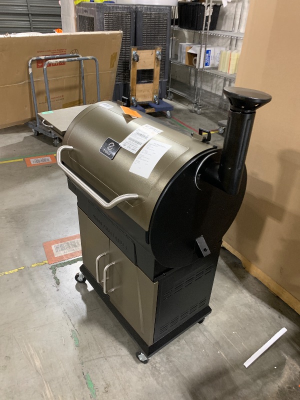 Photo 1 of Z GRILLS 2026 Electric Pellet Smoker & Grill, 700 sq. in Cooking Space, PID 3.0 Precision Control, Dual Meat Probes, 28-Hour Hopper, Dual-Wall Insulated Base, 8-in-1 BBQ with Cover