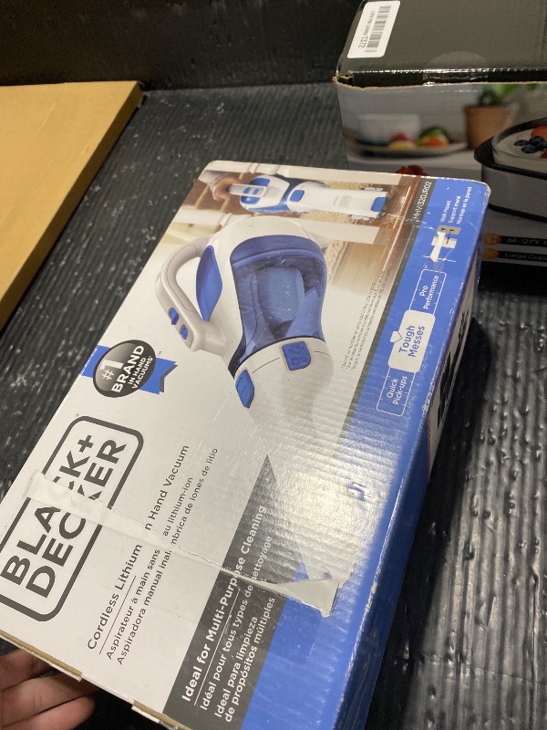 Photo 1 of BLACK+DECKER dustbuster Handheld Vacuum, Cordless Car Vacuum Portable 12V, with Rotating and Extendable Nozzle (HHVI320JR02)