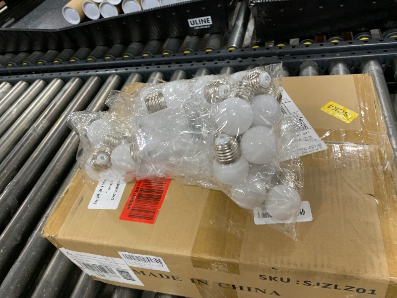Photo 1 of Led light bulbs