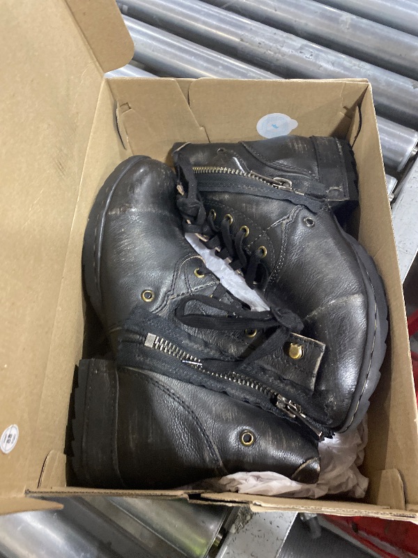 Photo 1 of OSSTONE Moto Boots for Men Fashion Zipper-up Leather Chukka Boots Casual Shoes 5008-8, Retro Black, US7.5