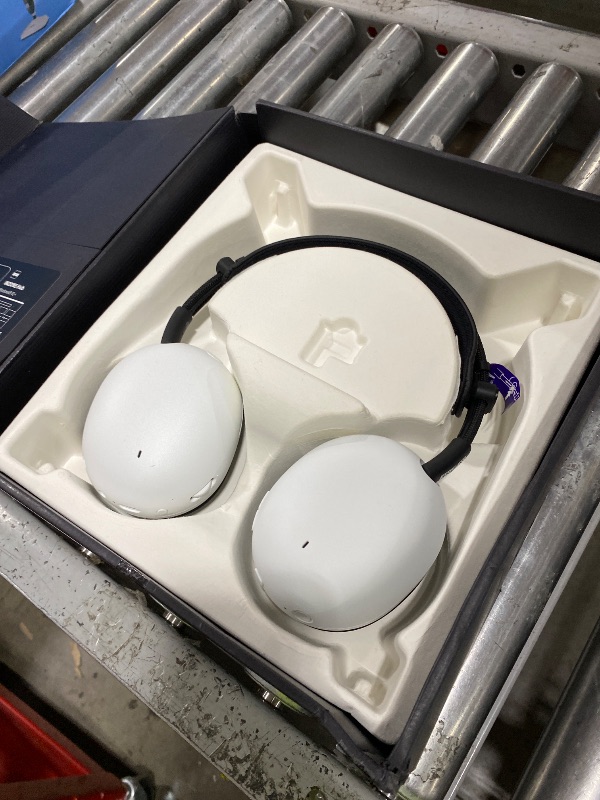 Photo 1 of Sony INZONE H9 II Wireless Noise Canceling Gaming Headset, WH-1000XM6 Drivers, Lightweight, Detachable Cardioid AI Mic, 2.4GHz and Bluetooth, Soft Case, for PC, PS5, Switch, and Mobile, White