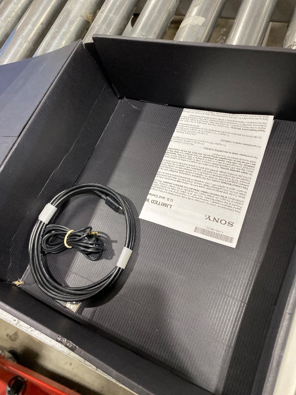 Photo 1 of Sony INZONE H9 II Wireless Noise Canceling Gaming Headset, WH-1000XM6 Drivers, Lightweight, Detachable Cardioid AI Mic, 2.4GHz and Bluetooth, Soft Case, for PC, PS5, Switch, and Mobile, White