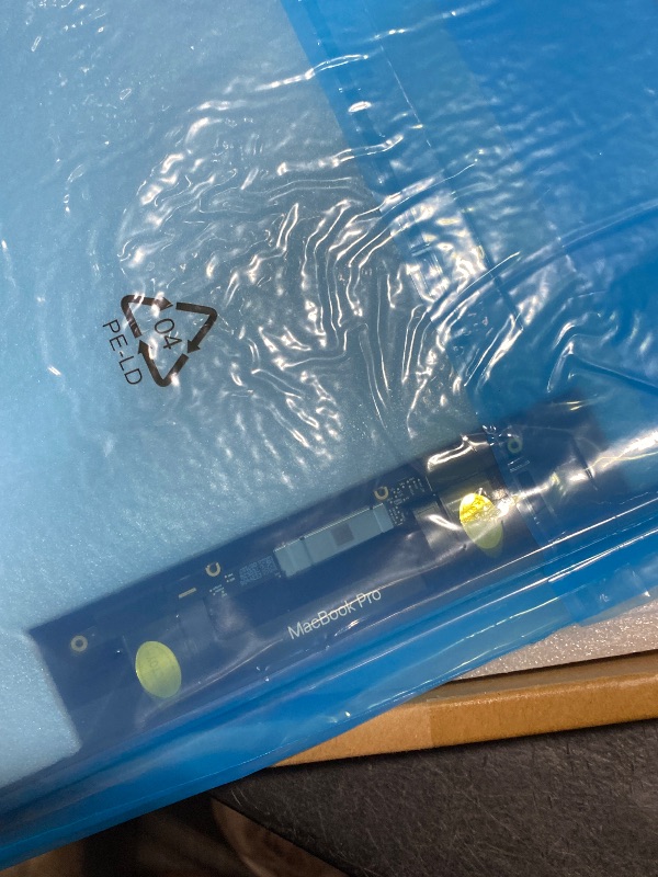 Photo 1 of MVCTOYH A1989 A2159 A2289 Screen Replacement for MacBook Pro Retina A1989 A2159 A2289 LCD Screen Display Assembly 2018 2019 2020 Year EMC 3358 EMC 3214 EMC 3301 EMC 3456 (Space Gray)
