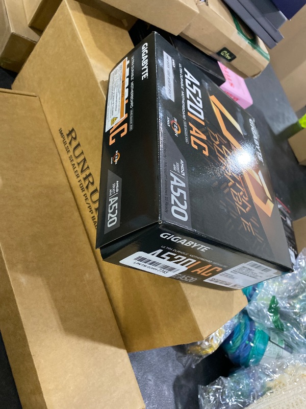 Photo 1 of Gigabyte A520I AC (AMD Ryzen AM4/Mini-ITX/Direct 6 Phases Digital PWM with 55A DrMOS/Gaming GbE LAN/Intel WiFi+Bluetooth/NVMe PCIe 3.0 x4 M.2/3 Display Interfaces/Q-Flash Plus/Motherboard)