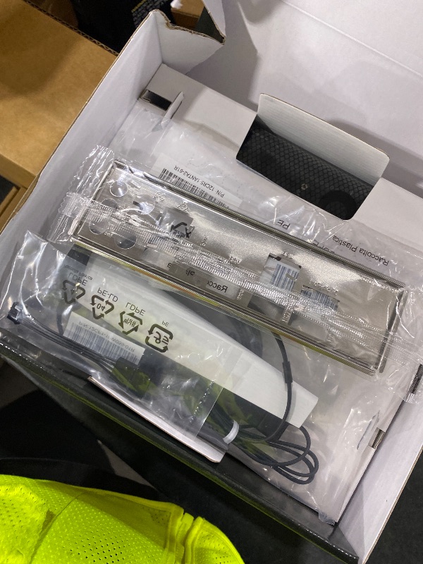 Photo 1 of Gigabyte A520I AC (AMD Ryzen AM4/Mini-ITX/Direct 6 Phases Digital PWM with 55A DrMOS/Gaming GbE LAN/Intel WiFi+Bluetooth/NVMe PCIe 3.0 x4 M.2/3 Display Interfaces/Q-Flash Plus/Motherboard)