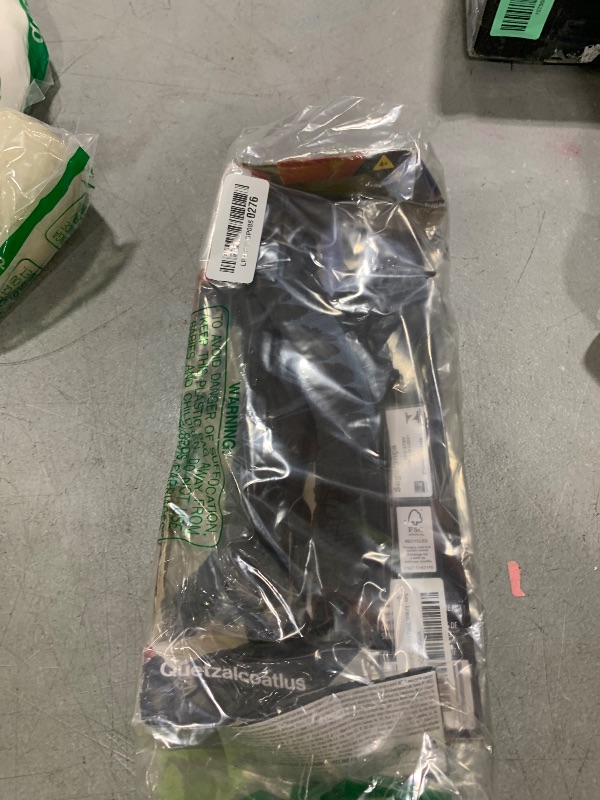 Photo 1 of Jurassic World Rebirth Basic 12" Quetzalcoatlus Action Figure