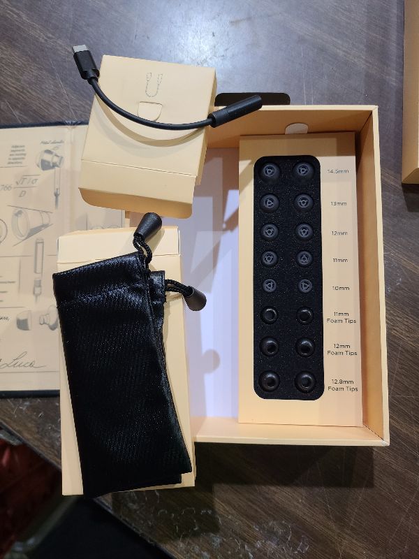 View 3 of 1MORE Triple Driver in-Ear Earphones Hi-Res Headphones with High Resolution, Bass Driven Sound, MEMS Mic, in-Line Remote, High Fidelity for Smartphones/PC/Tablet - Silver