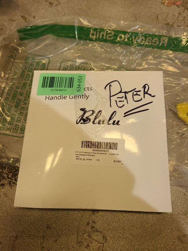 Photo 1 of 2.5 Inch Valance Clips Window Blind Clips Hidden Channel Clear Plastic Valance Retainer for Horizontal(20 Pieces)