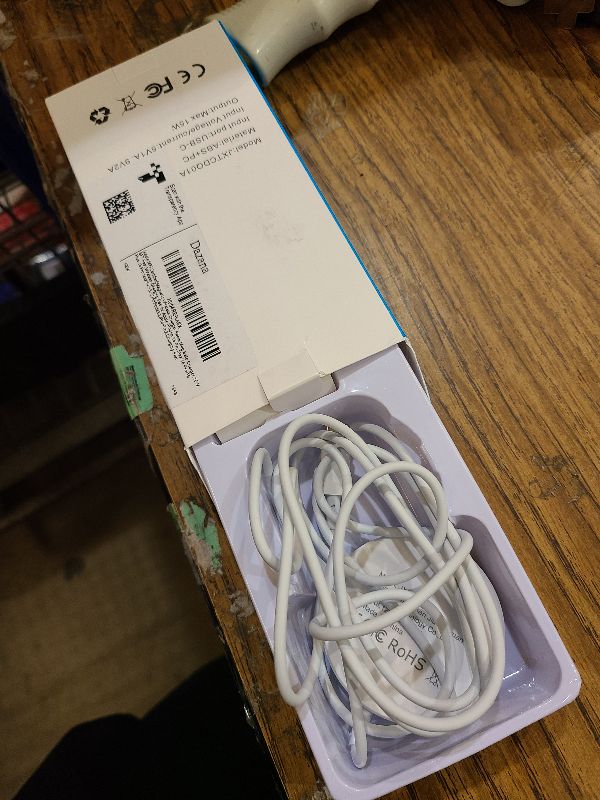 Photo 1 of [Apple MFi Certified]Magnetic Wireless Charger Apple Mag Safe Charger,15W 6FT Fast Wireless Charging Pad for AppleiPhone 16 Pro Max/16 Pro/16 Plus/15 Pro Max/14/13/12/AirPods3/2/Pro/Pro2,Charging Pad