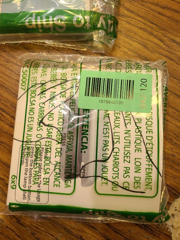 Photo 1 of 1Pack USB Plug in Fairy String Lights,16ft 50 LED Copper with Remote and Timer, 8 Modes Waterproof Twinkle String Lights Battery Powered for Bedroom Indoor Party Wedding Christmas Decoration