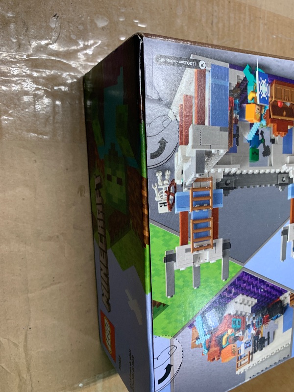 Photo 1 of ***FACTORY SEALED*** 
Lego Minecraft The Ice Castle 21186 Building Toy Set for Kids, Girls,and Boys Ages 8+(499 Pieces)