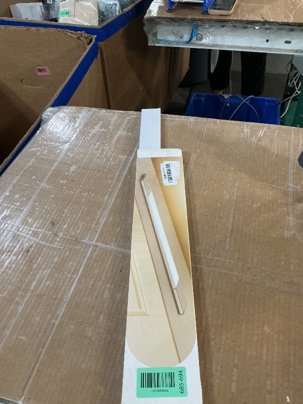 Photo 1 of ***MISSING PARTS***
EZVALO Under Cabinet Lighting, Motion Sensor Closet Lights with 3 Extra Batteries, 76 LEDs Dimmable Eye-Caring Rechargeable LED Lights, 3 Color Temps, Under Counter Lights for Kitchen, Wardrobe