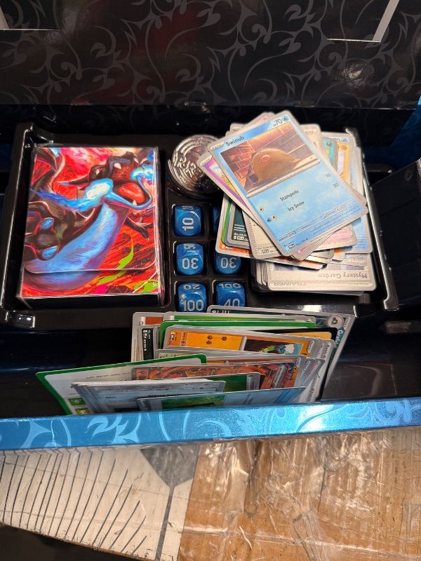 Photo 1 of * Pokemon Miscellaneous Card Bundle* (FOR PARTS ONLY//MISSING PCS)
Pokémon Packs Missing Cards