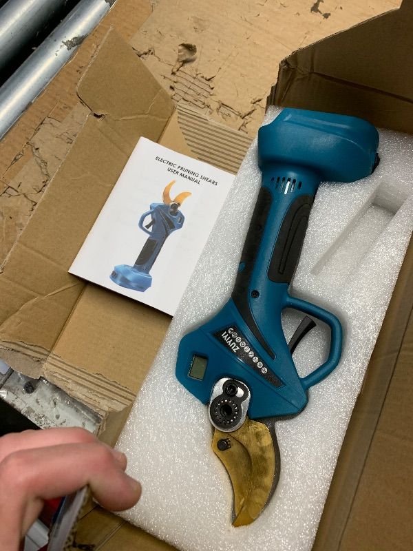 Photo 1 of **may have issues**
ZUYIYI Cordless Electric Pruning Shears for 18V Battery, 2.4" Cutting Brushless Electric Pruner, Tree Branch Cutter for Tree & Flower Trimming w/LED Display, 2 Levels Adjustable (Bare Tool)