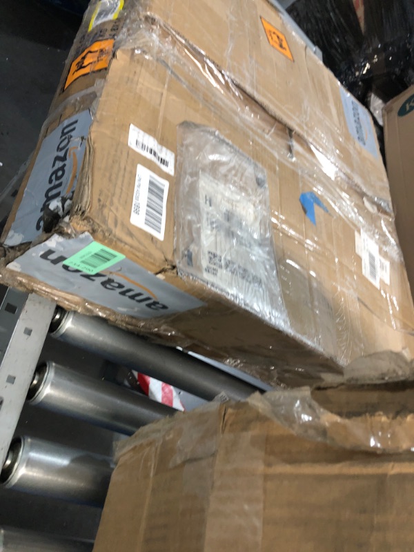 Photo 1 of ***MISSING PARTS***
SierraSquad 2 Ton Folding Hydraulic Engine Hoist, Folding Engine Shop Crane Hoist Lift, Heavy Duty Cherry Picker with 6 Swivel Wheels & Telescopic Boom for Garage, Workshop, Factory, Red