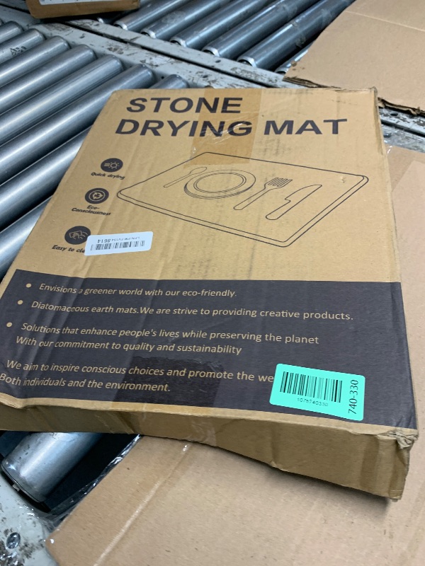 Photo 1 of ***IHEAVILY USED TEM IS WHITE NOT GREY****
Large Stone Dish Drying Mat for Kitchen Counter, Quick Dry Stone Dishes Mats,Foldable Water Absorbing Diatomaceous Earth Drying Organizer Pad for Plate Rack Bottles Utensils(Dark Gray 24"×16" & 8"x4")