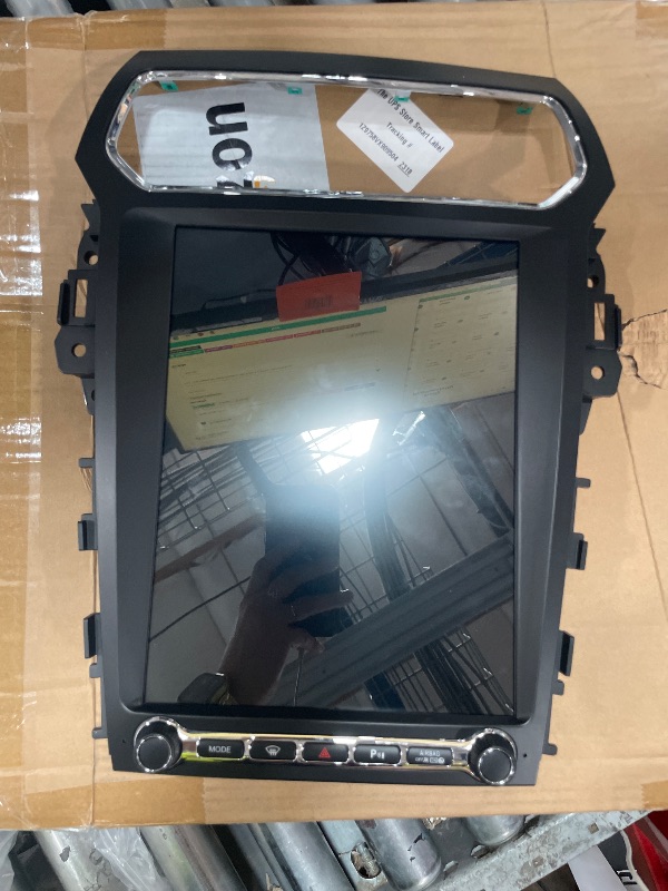 View 4 of 12.1" Car Radio for Ford Explorer 2013-2018 CarPlay Android Auto