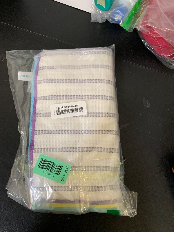 Photo 1 of Forggon Wood Fiber Cleaning Cloth-15pcs, Super Absorbent Cleaning Cloth, No Oil Stains, Household No Stripe Cleaning Cloth for Car Kitchen Household, Multifunctional Cleaning Towel, Size:11.5x11.5in