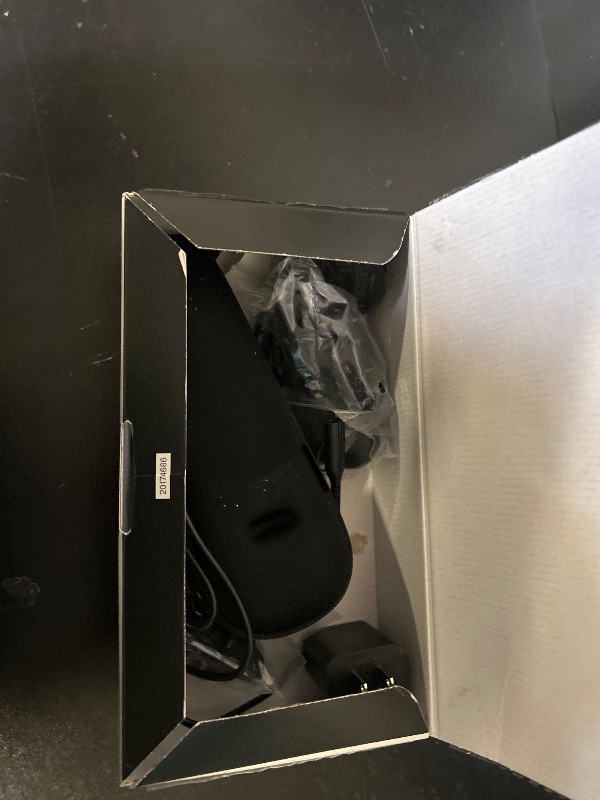 Photo 1 of Braun Series 7 7032cs Flex Electric Razor for Men, Wet & Dry, Electric Razor, Rechargeable, Cordless Foil Shaver with Beard Trimmer and Charging Stand, Silver