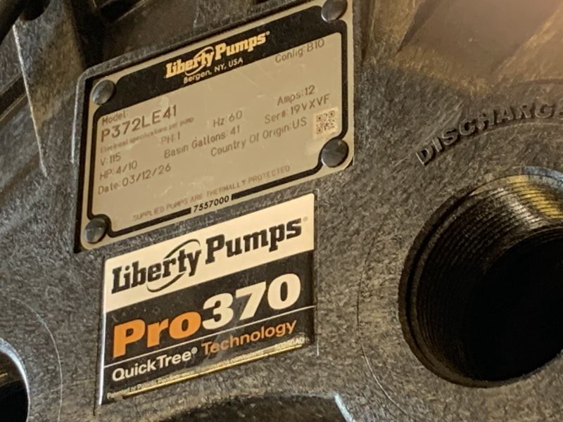 Photo 1 of Liberty Pumps P372LE41 4/10-Horse Power 21 by 30-Inch Pro370 Series Simplex Sewage System
