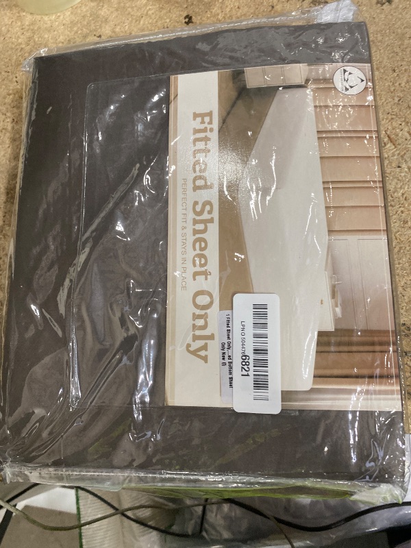 View 2 of 1 Fitted Sheet Only, 100% Egyptian Cotton, fitts Upto 15 Inch Deep Pocket, Bottom Sheets Only, King Size, Hotel Luxury Single Fitted Sheet Only, High Thread Count, Soft & Breathable, Dark Grey Solid