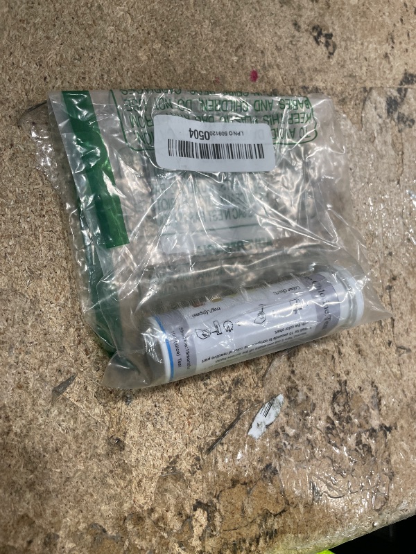 Photo 1 of 0-500 ppm Chlorine Test Strips for Restaurant Sanitizer Test Kit, 100 Strips per Vial, Bleach Test Strips, Testing Kit for Food Service, Bars, Hotels, Kitchen Supplies, Food Trucks, Daycare, Factory