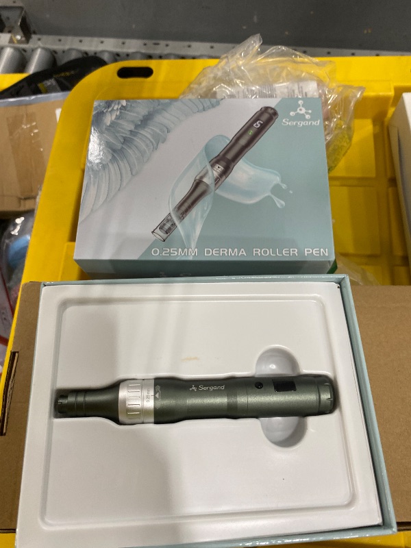 Photo 1 of 0.25mm Derma Roller Pen