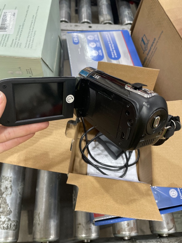 Photo 1 of **NO SD CARD INCLUDED**Digital Camcorder, DH-90 16X Digital Zoom 2.7 Inch Colourful Display Screen, High Definition Camera Image Video Shooting Camcorder US Plug 110-240V