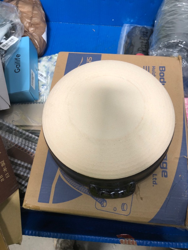 Photo 1 of (no lid) Pot Microwave & Oven Safe(2.2 Quarts)