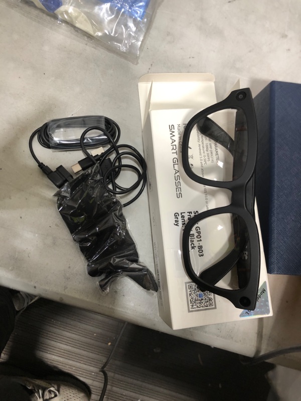 Photo 1 of ***HAS TECHNICAL ISSUES CONNECTING***
AI Smart Glasses with Camera, 8MP HD Camera Glasses for Men, AI Recording Glasses with Voice Assistant,Open-Ear Audio,Real-Time Translation,Video Recording Sunglasses for Life & Work (Photochromic)