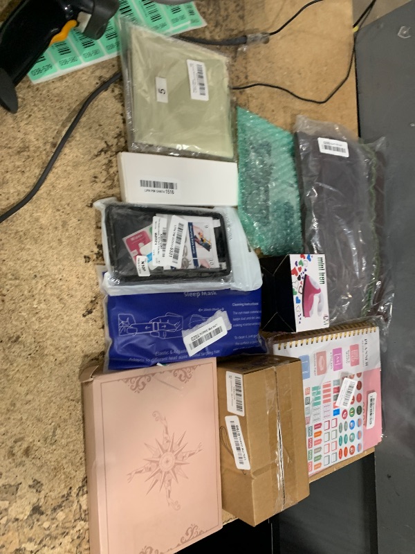 Photo 1 of ** SOLD AS IS BUNDLE OF MISCELLANEOUS AND SORTED GOODS **