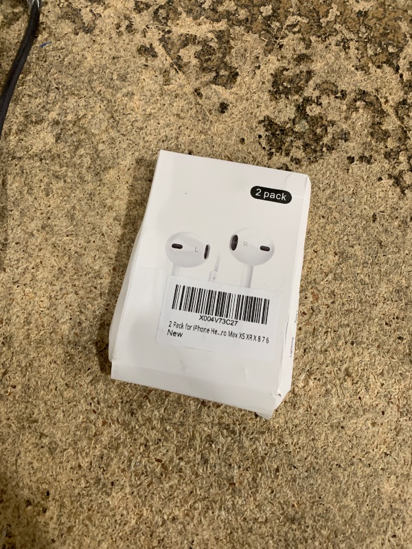 Photo 1 of [Apple MFi Certified] 2 Pack Lightning Headphones, True Plug and Play Wired Earbuds for iPhone with Microphone & Volume Control, in-Ear Earphones Compatible with iPhone 14 13 12 11 Pro Max XS XR 8 7
