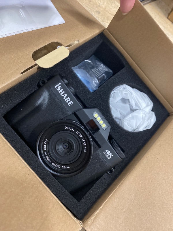 Photo 1 of **MISSING TF CARD** ISHARE 4K Digital Camera for YouTube Compact Video Camera with Microphone Anti-Shake Night Vision 16X Zoom Travel Family Vlogging Daily Recording Beginners Kids