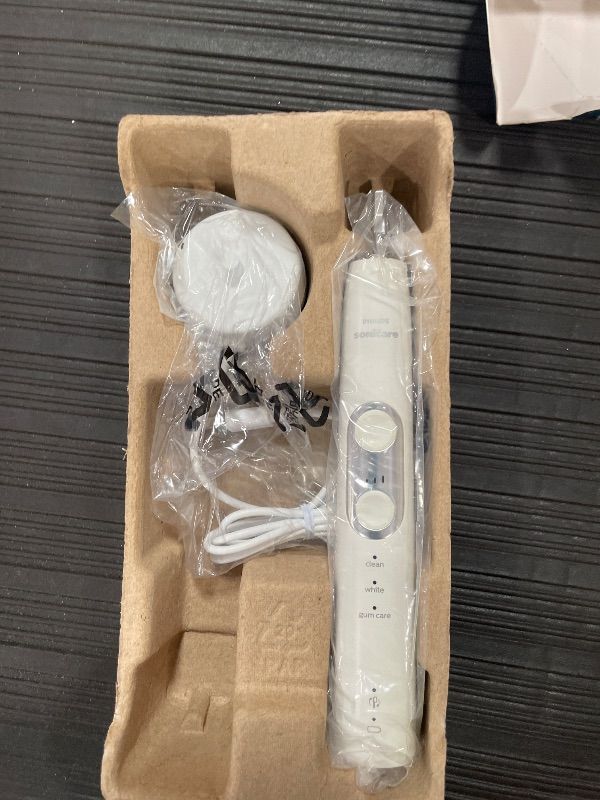 Photo 1 of ***SEE NOTES***Philips Sonicare 4100 Series Electric Toothbrush - Sonic Toothbrush with Advanced Sonic Technology, Pressure Sensor, Two Intensity Settings, Smartimer & Quadpacer, White, Model HX3681/23