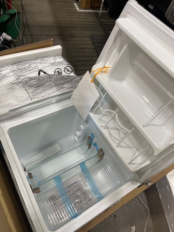 Photo 1 of ***FACTORY SEALED***Keystone New Standard 3.1 Cu. ft. 18.5 in W Compact Standard Door Refrigerator/Freezer, White, KSTRC312CW
