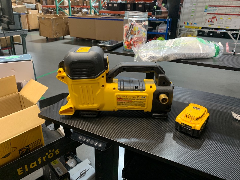 Photo 1 of ***BATTERY IS CRACKED BUT ITEM WAS TEATED WITH BATTERY AND WAS FUNCTIONAL***

DEWALT 20V MAX Transfer Pump, 10 GPM, Powerful and Lightweight, Profesional Grade Versatility, Bare Tool Only (DCE050B)